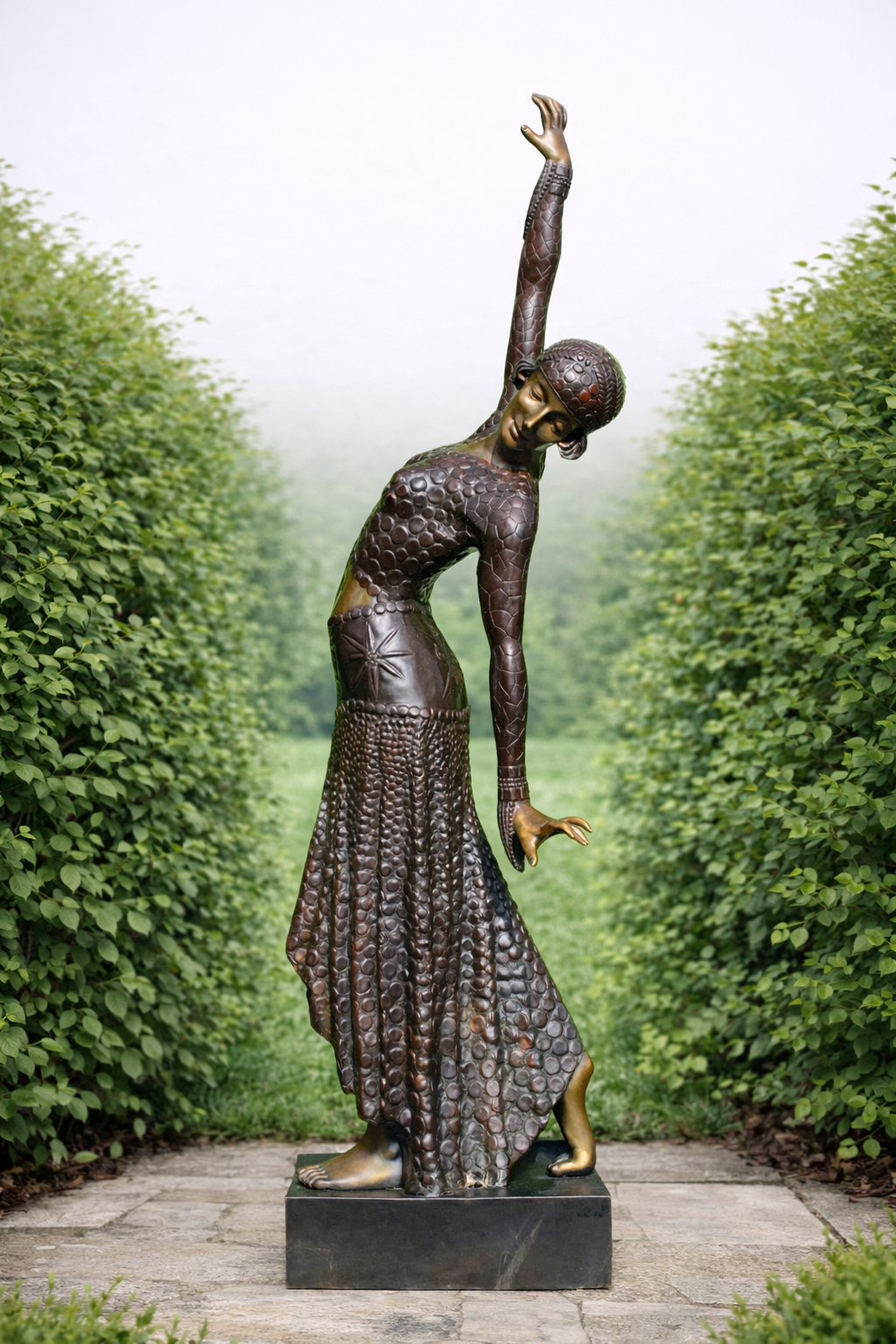 Elegant Dancer made of bronze in garden