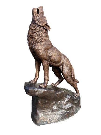 Howling Wolf