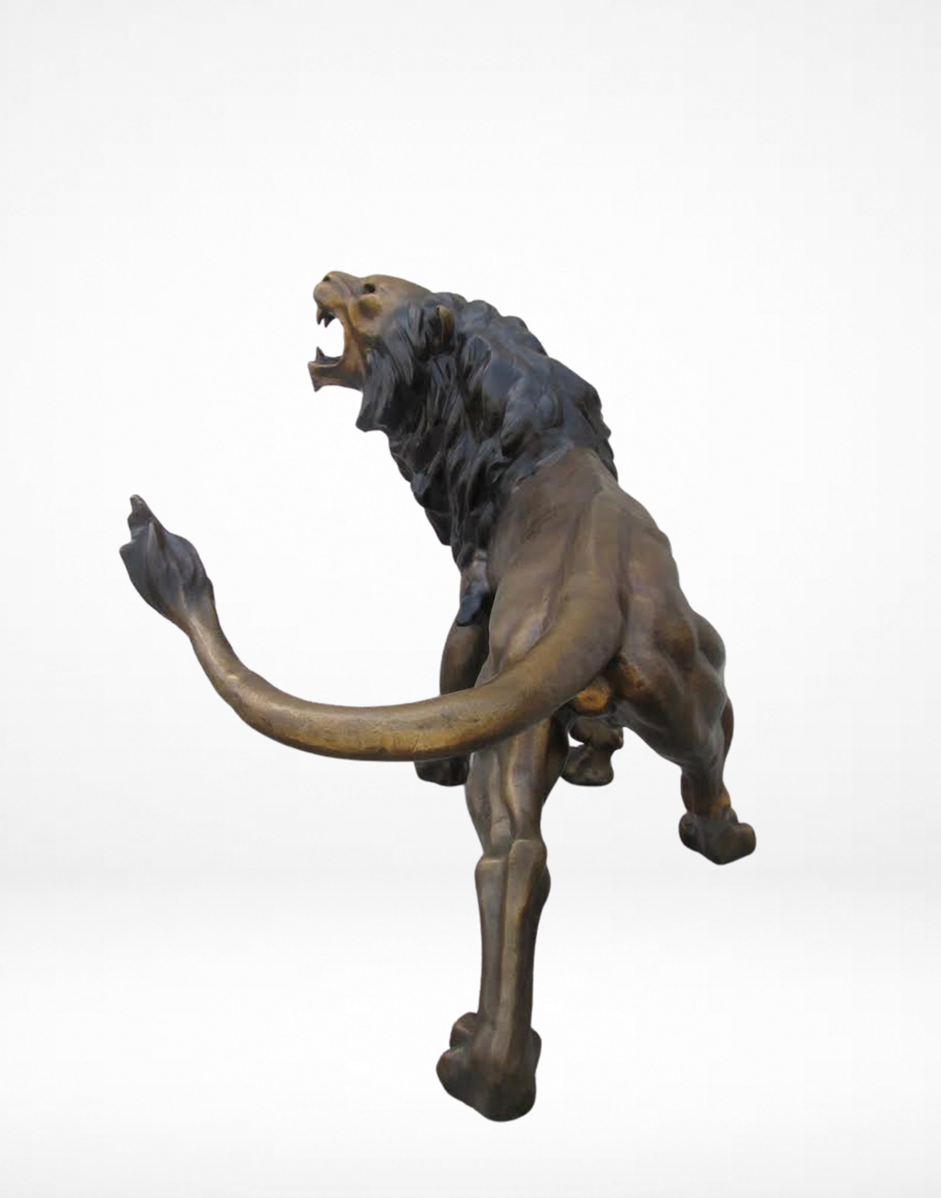 Monumental Savage Lion