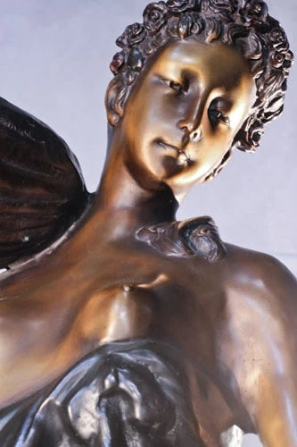 Bronze Shell Woman Statue